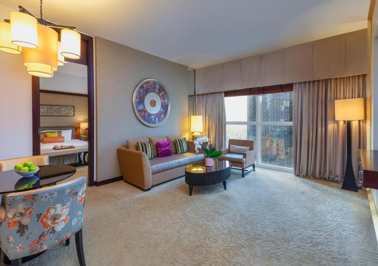 होटल Dusit Thani Dubai